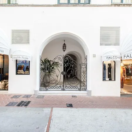 Διαμέρισμα Camerelle 33 *